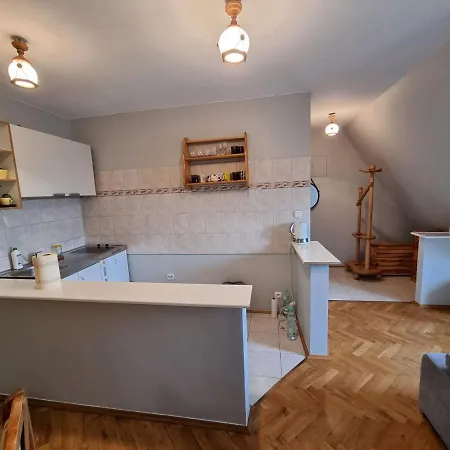 Apartament Droga Na Bystre 9a